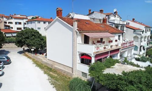 Apartment Sambris No 1