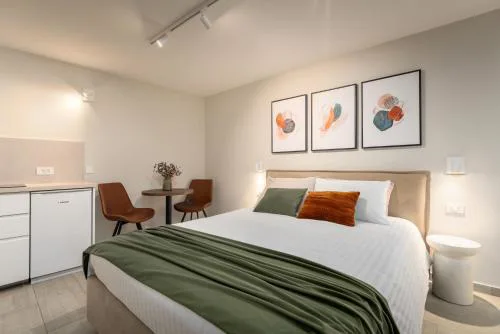 Degrassi Square Apartments