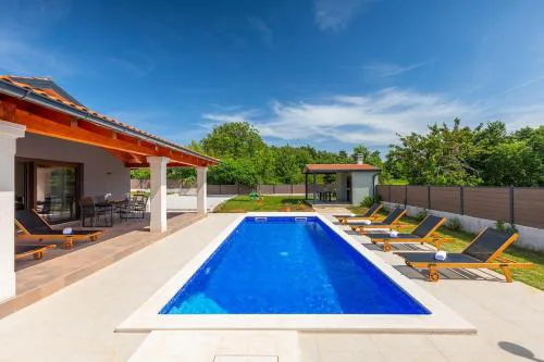 Villa Eni by Istrialux