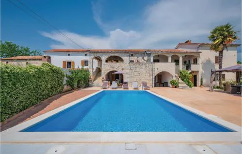 Apartment Baderna 13