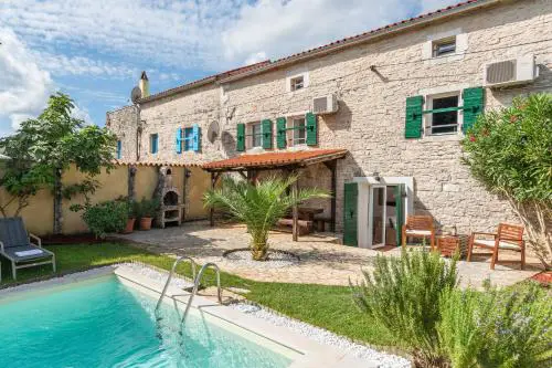 Casa Štifanići