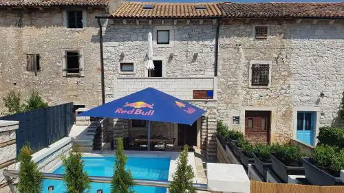 Stone House Istria HRIS 1