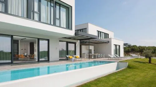 Villa Noble 1 by Villas Holiday