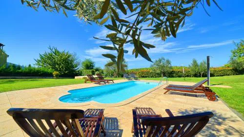Apartment Villa Mare2 with pool, sea view and hydromassage