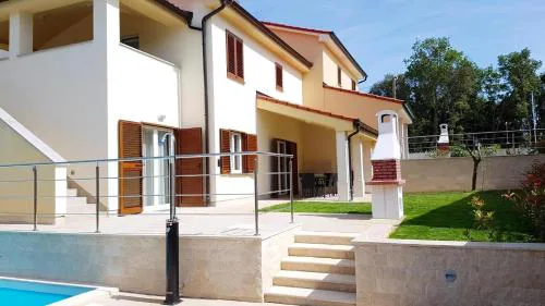 Ferienhaus In Banjole Mit Privatem Pool