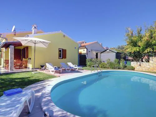Holiday Home in Banjole near the Sea