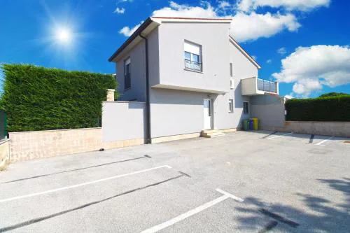 House Volme 2255