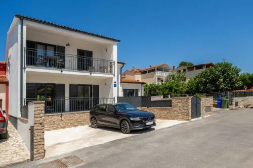 Luxury Apartments Villa San Avia
