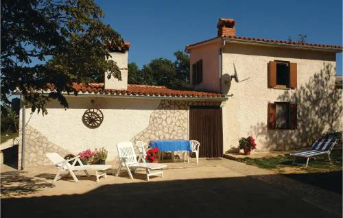 Holiday Home Hrboki Iv
