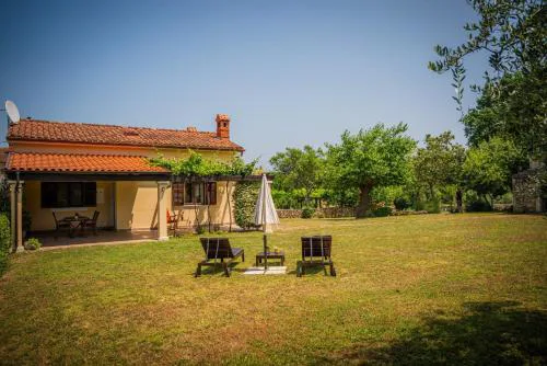 Lijana in Bratulići (Haus für 4 Personen)