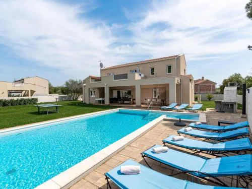 Villa in Istria with Heated Eco Pool