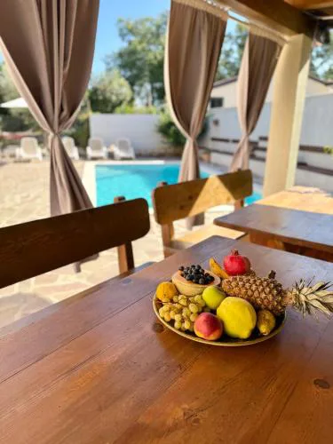 EXTRAORDINARY Amna Home with 4 bedroom and pool!