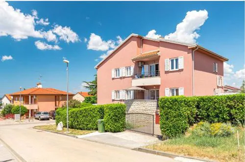 Ferienwohnung Pinta Mit Großem Garten