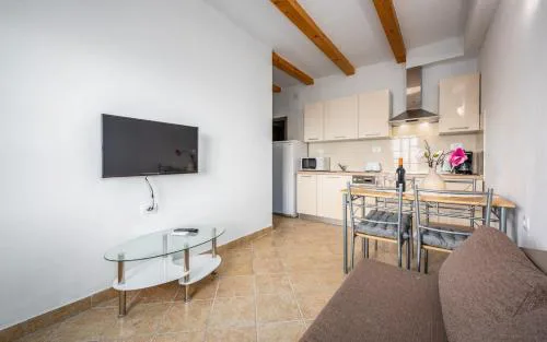 Ferienwohnung 5235-8 in Drenje