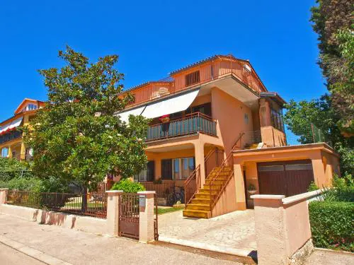 Apartment Andela 250