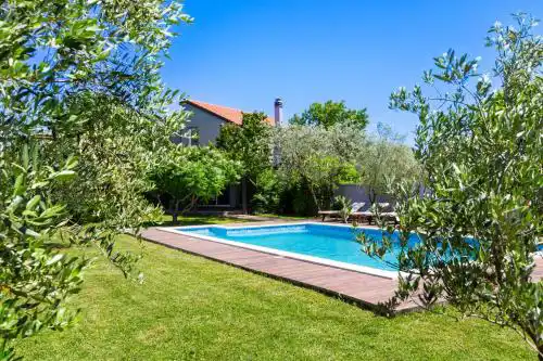 Villa Tina