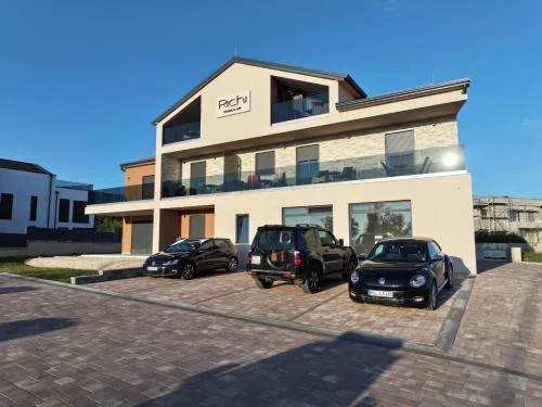 Richi Rooms & App