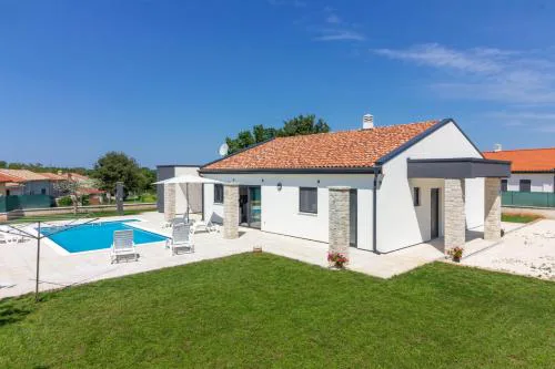 Beautiful villa Serenity with private pool
