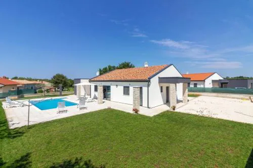 Ferienhaus mit Privatpool für 8 Personen ca 130 qm in Paradiž bei Vodnjan, Istrien Südküste von Istrien
