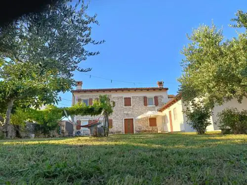 Casa vacanza con giardino