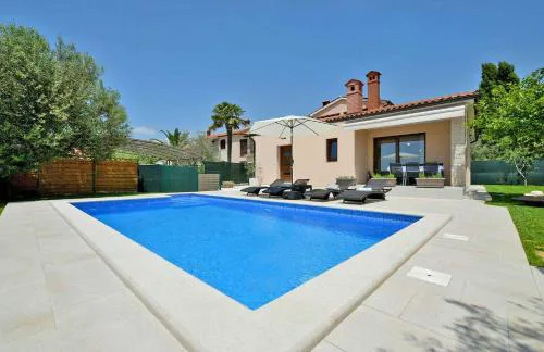 Holiday home in Galizana - Istrien 8682