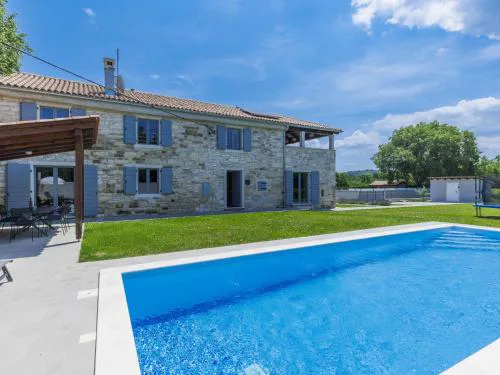 Holiday Home Villa Mirta by Interhome