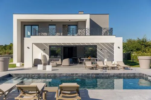 New! Luxury Villa Lumina - 50 m2 heated pool