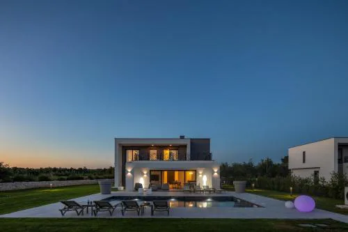 New! Luxury Villa Valmera - 50 m2 heated pool