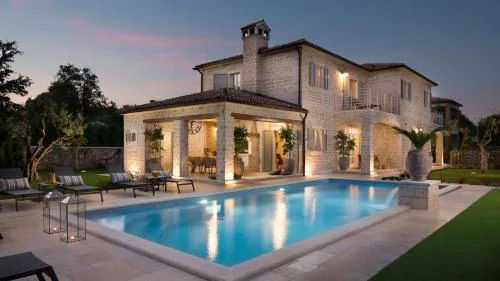 Beautiful Villa Elena with pool in Kanfanar