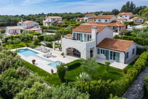 Mirana Luxury Villas