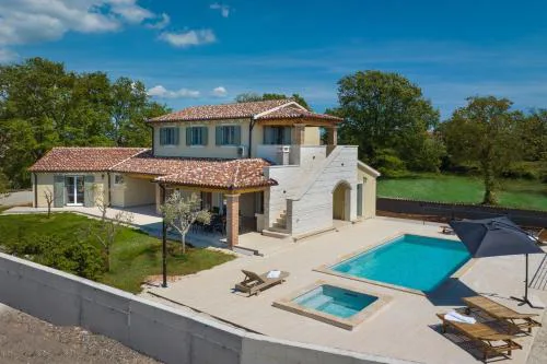 Villa Clara