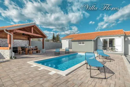 villa flores