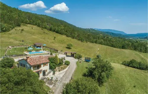 Stunning Home In Gologoricki Dol