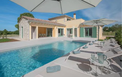 Villa Kaia