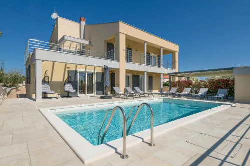 Villa Valentina in Krnica - Haus für 8-9 Personen