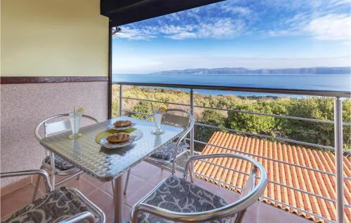 Cozy Apartment In Labin With Wifi