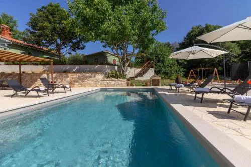 Ferienhaus mit Privatpool für 7 Personen ca 160 qm in Sveti Bartul, Istrien Bucht von Raša