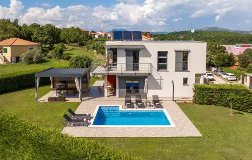 Gorgeous Home In Labin With Sauna