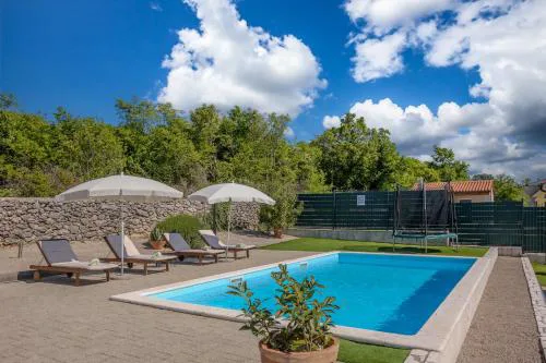 Holiday Home Aurea - Happy Rentals