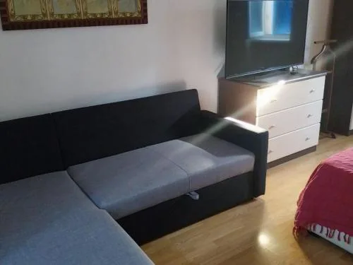 One Bedroom Holiday Home