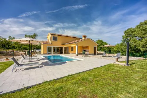Villa AnaLucija