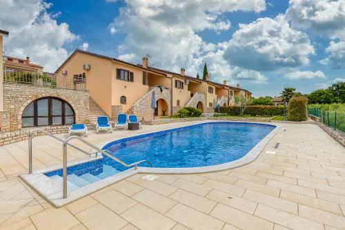 Pool House Kristina near Poreč - Happy Rentals