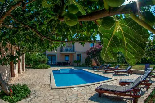 House /Villa Maja