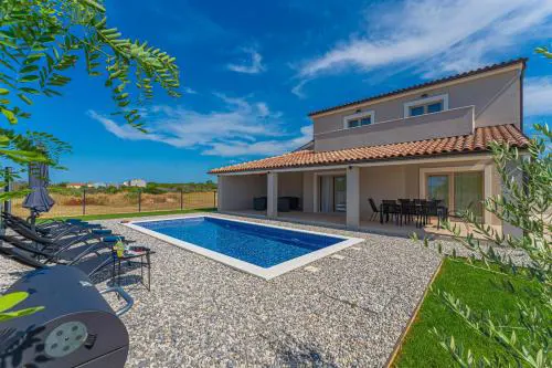 Villa Zani in Loborika - Haus für 6-7 Personen