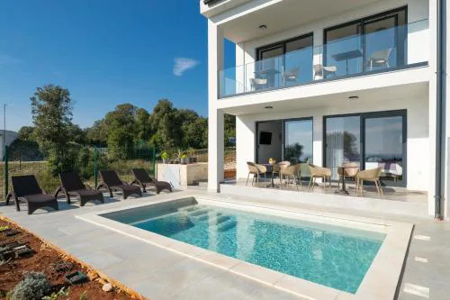 NEW Villa Artec with Sea View