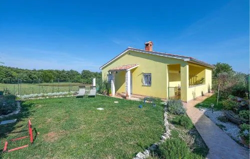 Nice Home In Marcana With Wifi
