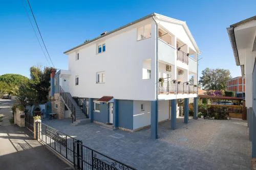APARTMENT MAJER 2