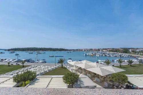 Apartments Riva