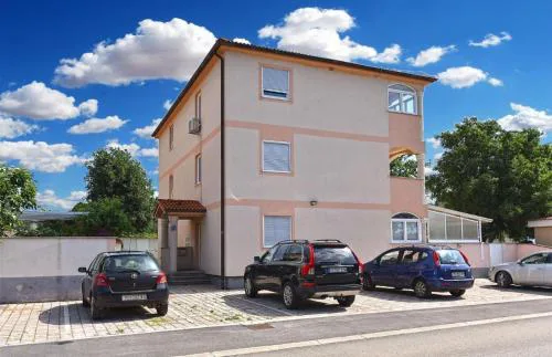 Bright apartment in Medolino