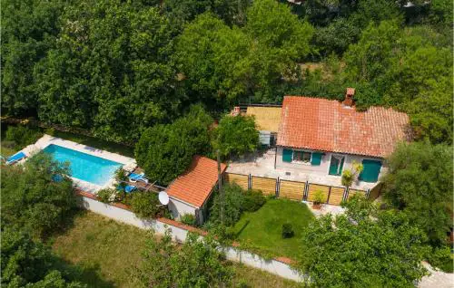 Holiday Home Medulin 12